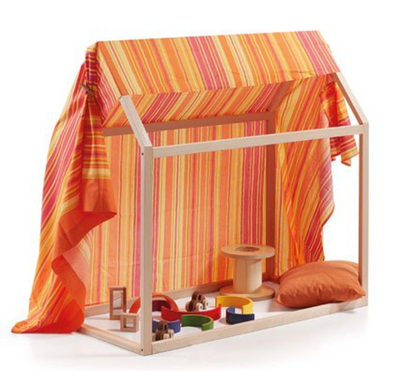 Juego simbólico y juegos de imitación de roles casitas de interior y muñecas