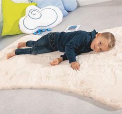 Alfombra fluffy para bebés