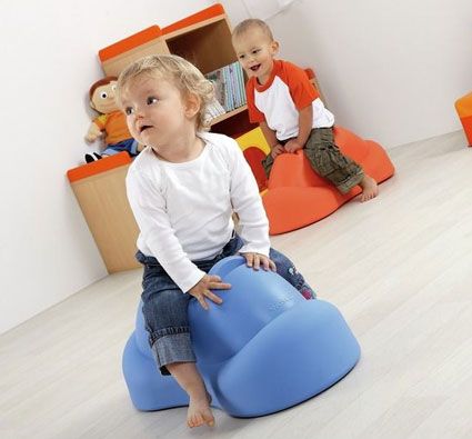 Andador 4 ruedas infantil apibo