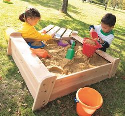 Arenero infantil Los Elementos