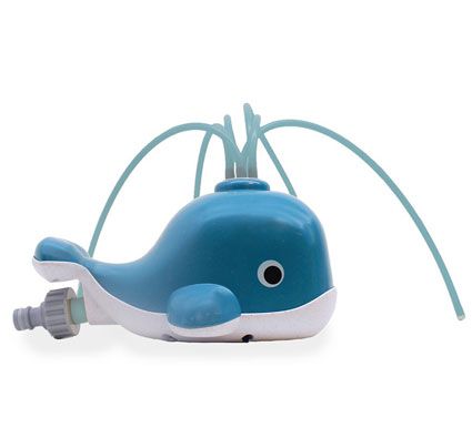 Ballena rociador de agua