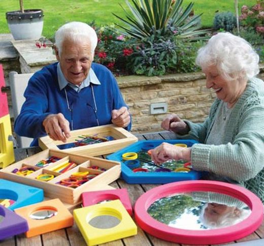 Bandeja de experimentación con espejo