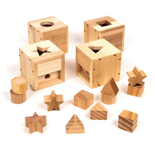 Cajas para bebés para introducir formas