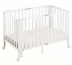 Cuna con barrotes plegable basic
