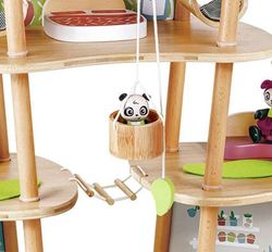 Casa ecorresponsable familia panda