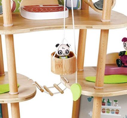 Casa ecorresponsable familia panda