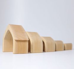Casa forma encaja tamaños naturales