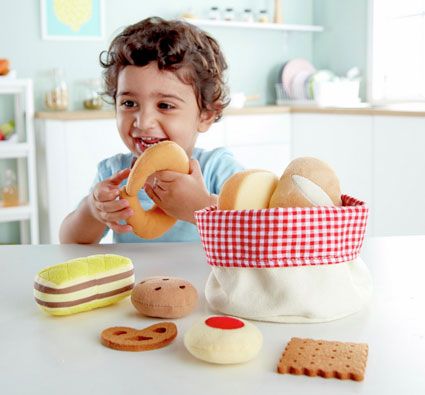 Cesta pan y pasteles en tela