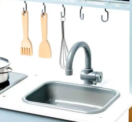 Cocina infantil de madera diseño moderno