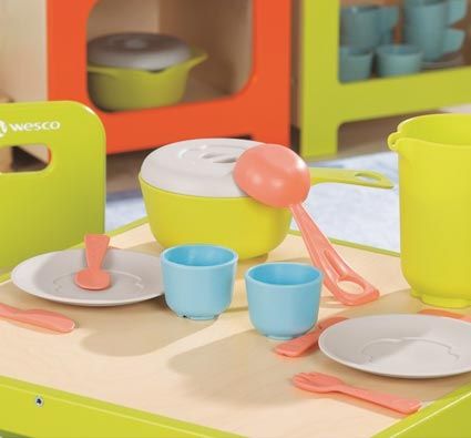 Cocinita de alta calidad servicio de comida para 4 personas