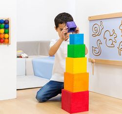 Cubos apilables grandes arco iris