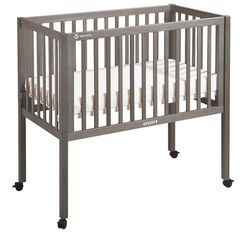 Cuna sobreelevada con barrotes basic