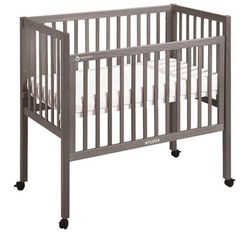 Cuna sobreelevada con barrotes basic