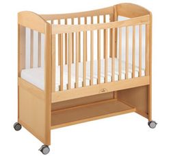 Cuna sobreelevada con zona de almacenaje plexiglás