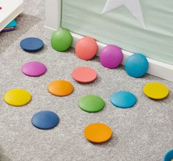 Discos de madera arcoíris