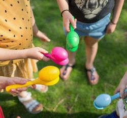 El juego de las cucharas