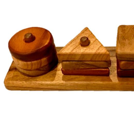 Encaje apilable 3 formas básicas madera natural