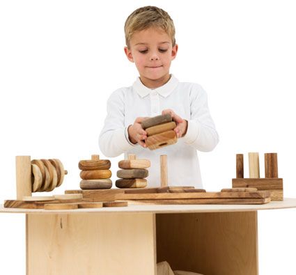 Encaje apilable 3 formas básicas madera natural