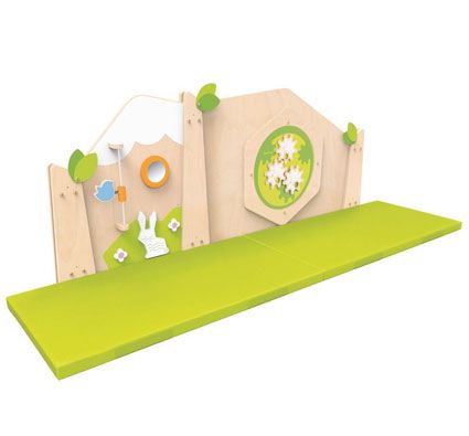 Espacio de actividades mural babi up el campo + alfombra