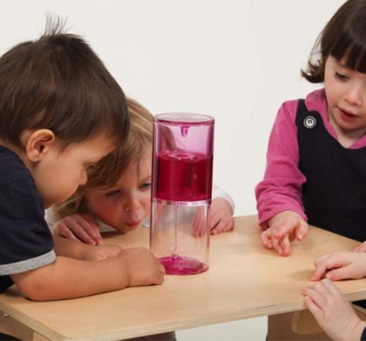 Gran tubo con liquido sensorial