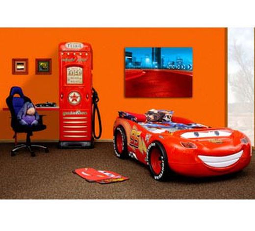 Habitacion coche rayo mcqueen abs ©disney/pixar