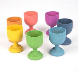 Hueveras de madera arcoíris