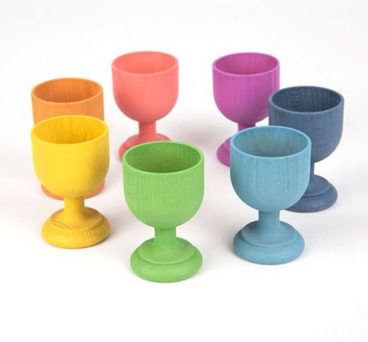 Hueveras de madera arcoíris