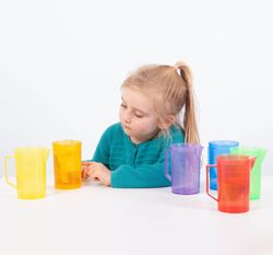 Jarras trasludidas apilables el arcoíris