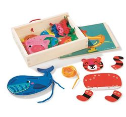 Juego para enhebrar en madera animales