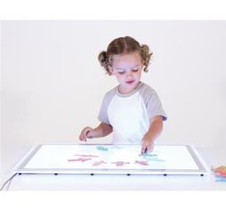 Los personajes flexiluz