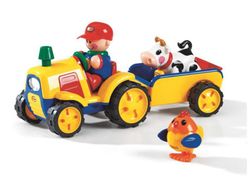 Mis primeros amigos el tractor y el remolque