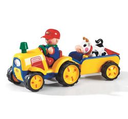 Mis primeros amigos el tractor y el remolque