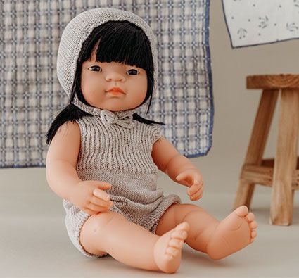 Muñeca asiática niña largo 38 cm