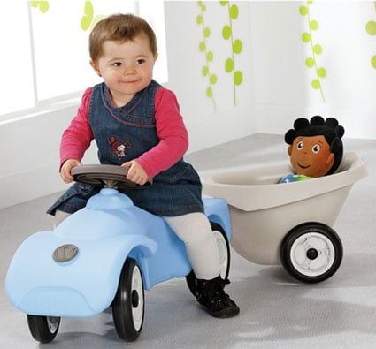 Otomóvil 1 asiento y su remolque