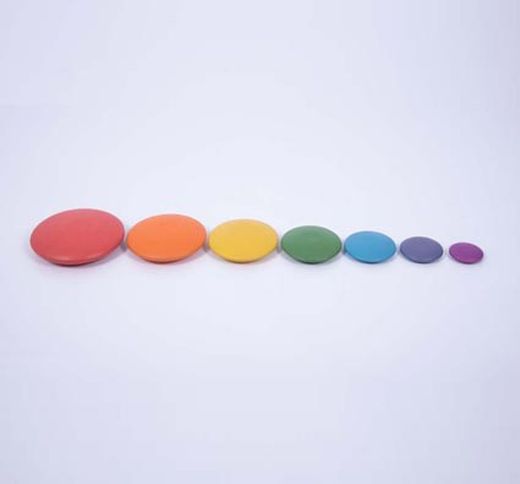 Piedras sensoriales de madera arcoíris