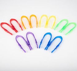 Pinzas de color translúcidas arcoíris