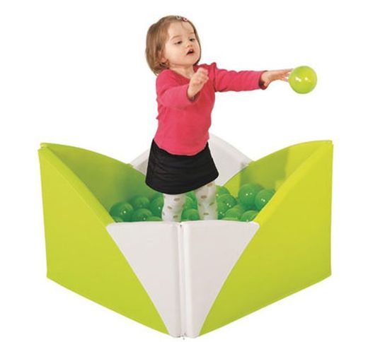 Piscina de bolas de esquina lotus con bolas