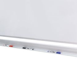 Pizarra blanca con pie y ruedas imantada para rotulador