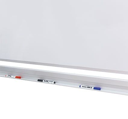 Pizarra blanca con pie y ruedas imantada para rotulador