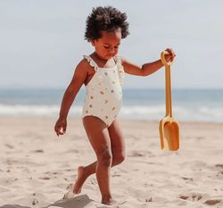 Set de pala y rastrillo para arena grandes Eco friendly