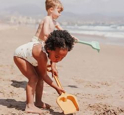 Set de pala y rastrillo para arena grandes Eco friendly