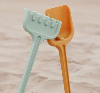 Set de pala y rastrillo para arena grandes Eco friendly