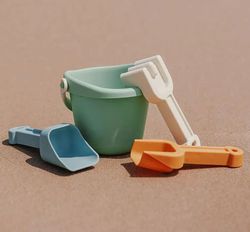 Set de palas y cubo de arena y agua baby Eco friendly