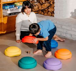 Stapelstein Arcoíris Bloques de movimiento y plataforma de equilibrio 7 piezas