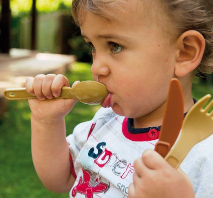 Vajilla cocinitas servicio para 4 niños