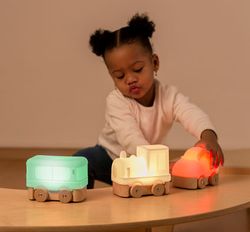 Vehículos luminosos recargables